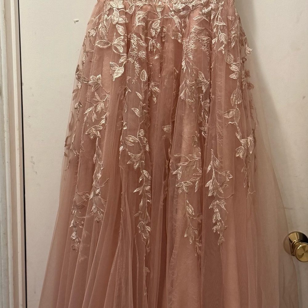 Pink Sleeveless Prom Gown with Floral Appliqués